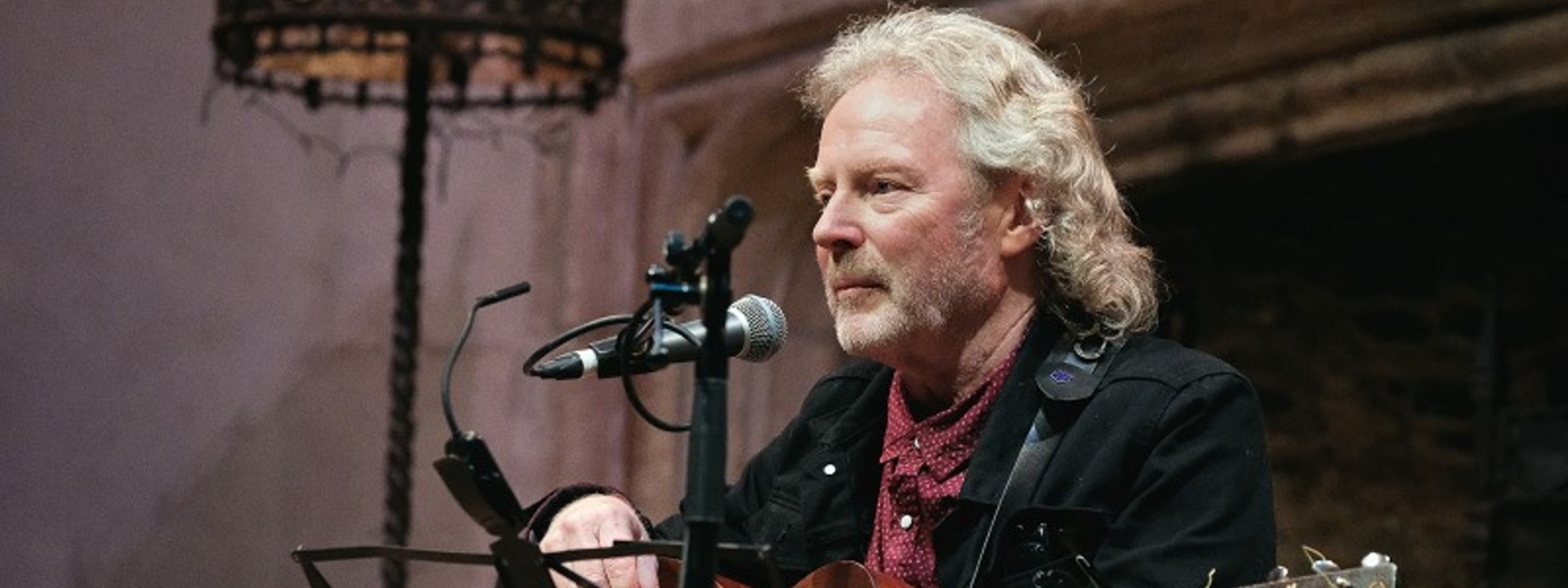 Reg Meuross in concert on May 09. Click here for tickets.